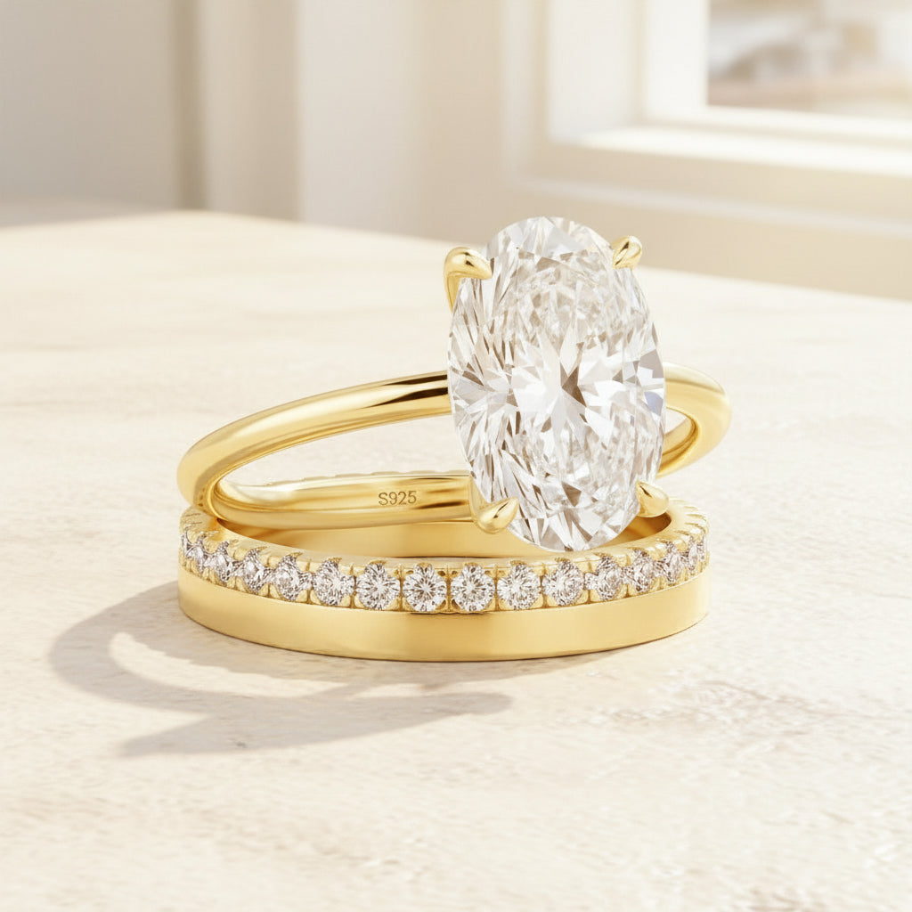Aurevyn Moissanite 2PC 5.5Ct/4.0Ct Oval Cut Hidden Halo Engagement Ring With Round Cut Wedding Band Wedding Ring Set