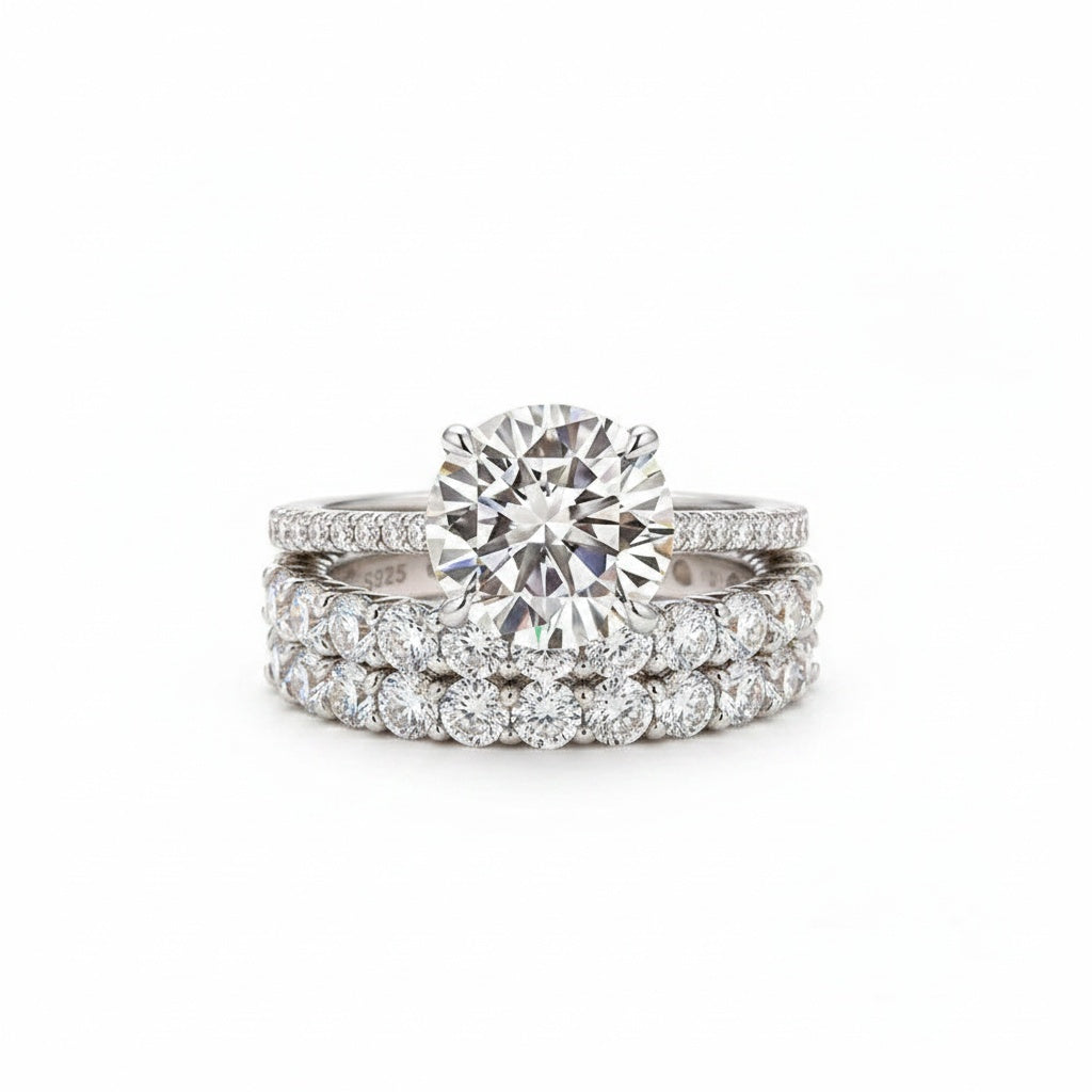Aurevyn Moissanite 4.0Ct Round Cut White Gold Bridal Ring Set