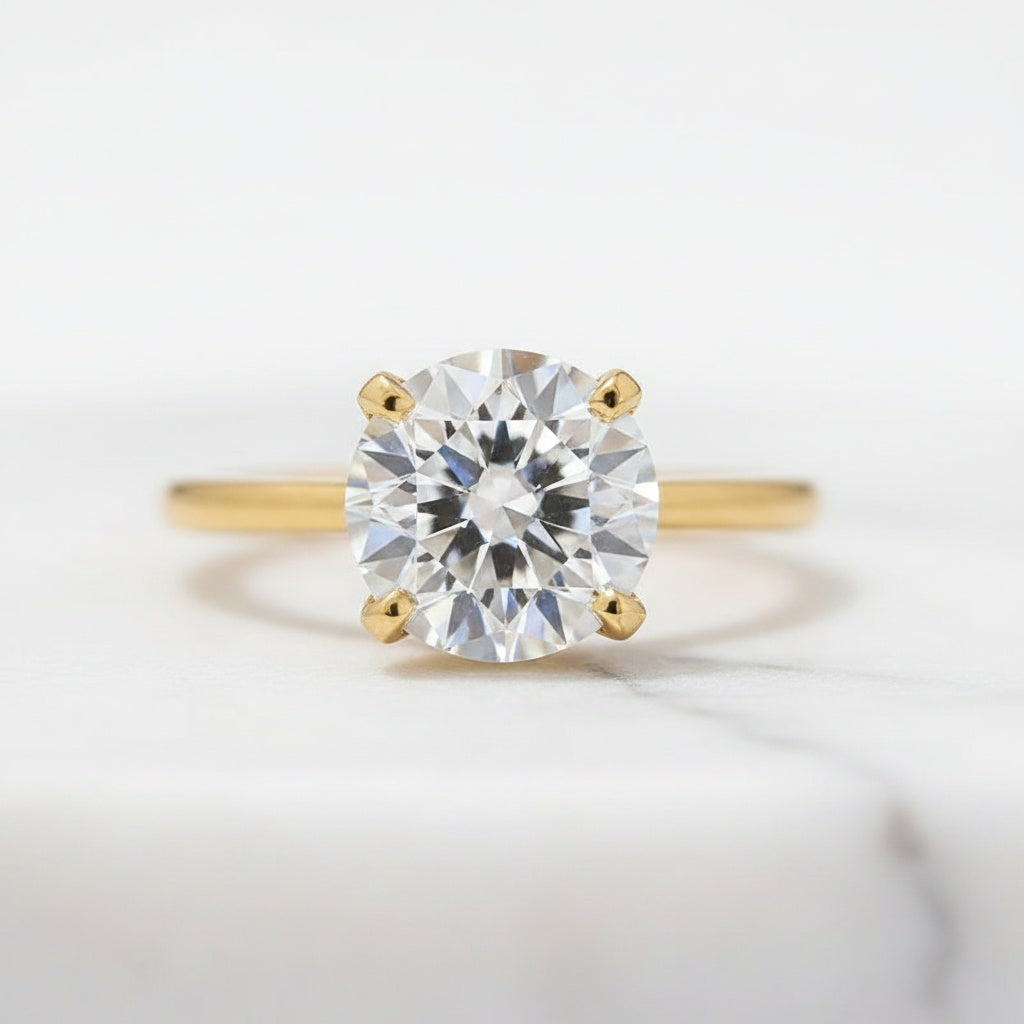 Aurevyn Moissanite S925 2.0Ct/4.0Ct Round Cut White Gold/Yellow Gold Wedding Ring Set