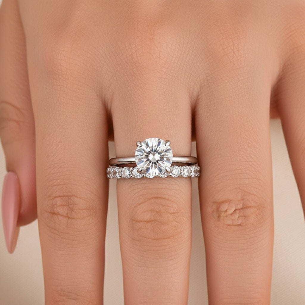 Aurevyn Moissanite S925 2.0Ct/4.0Ct Round Cut White Gold/Yellow Gold Wedding Ring Set