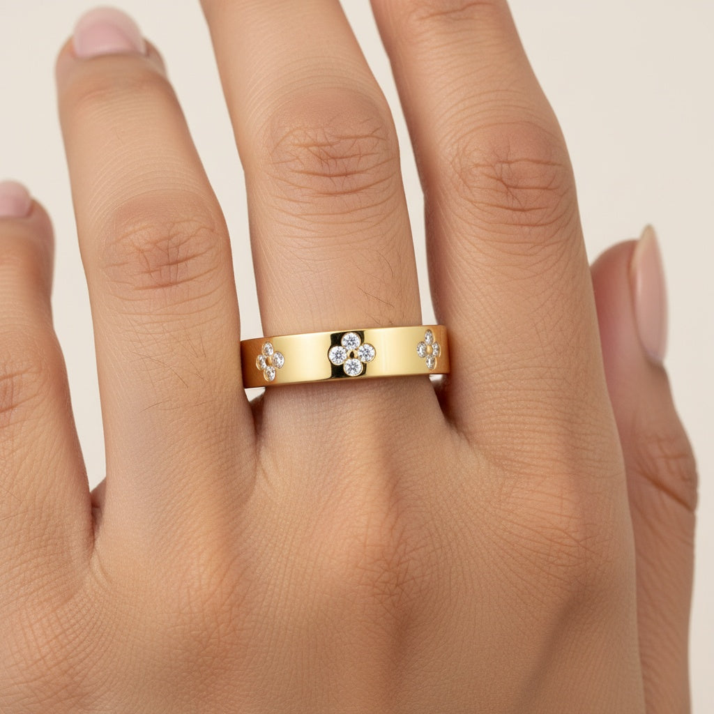 Aurevyn Yellow Gold Clover Wide Wedding Band